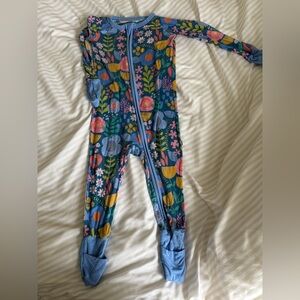 Little Sleepies Folk Floral zippy